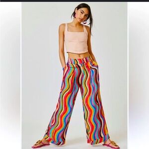Farm Rio 🇧🇷 Pants Silk festive cool girl stripes bold looks
